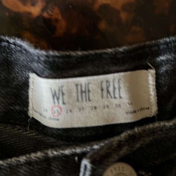We The Free Jean Shorts - Picture 2 of 3